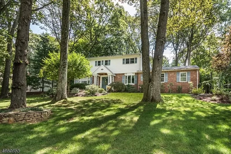 6 Springhill Rd