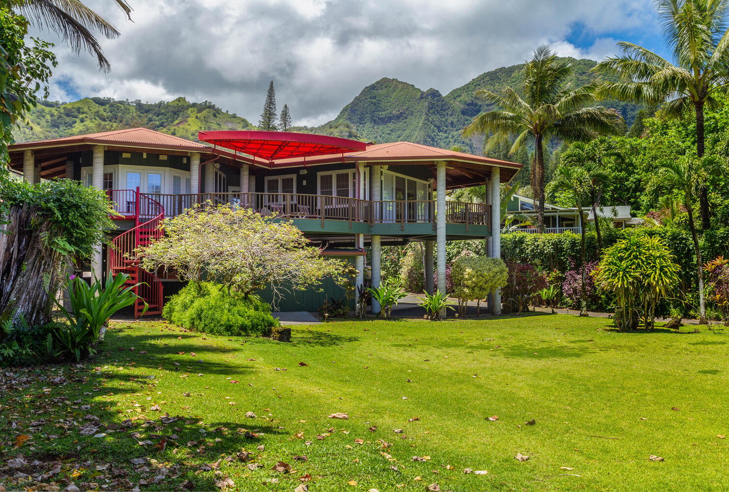 5-7534 Kuhio Hwy