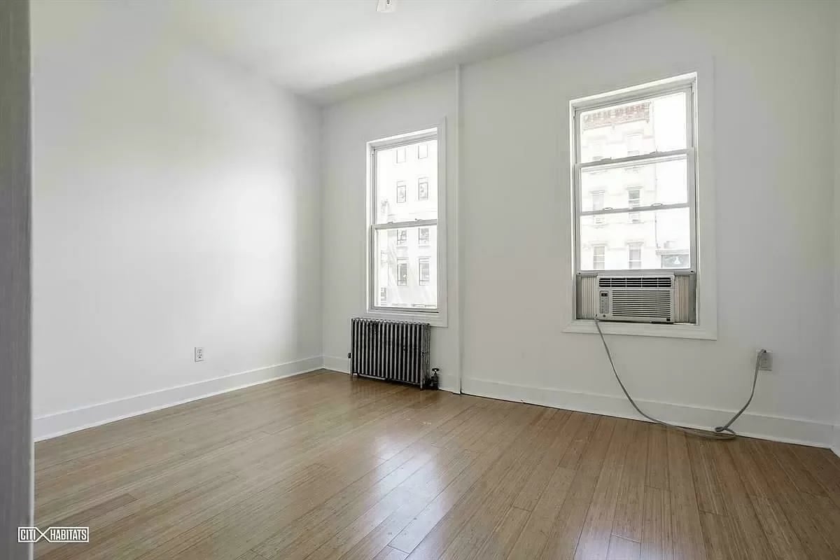 636 GRAND Street Unit: 2