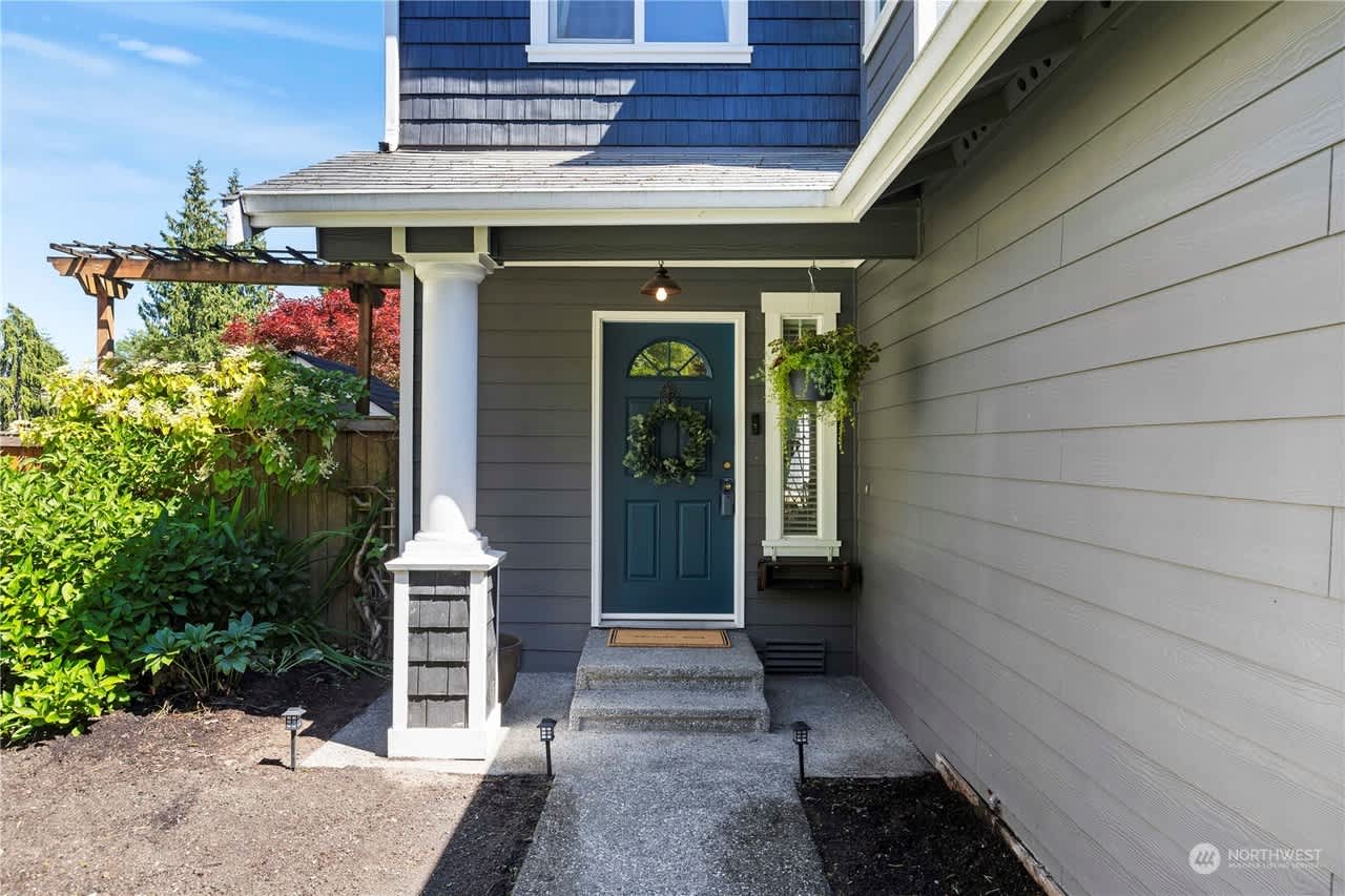 11 119th Dr SE