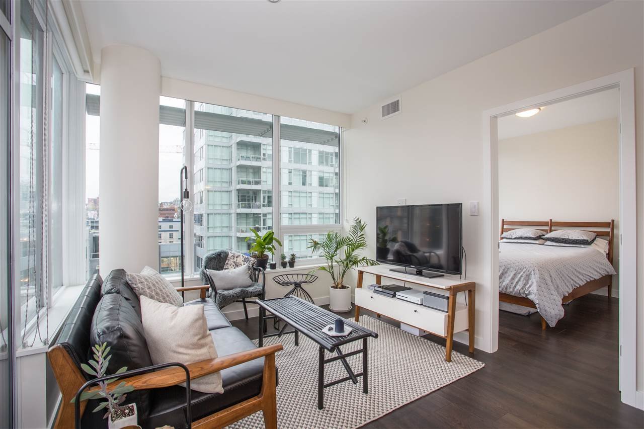 905A-111 E 1st Ave