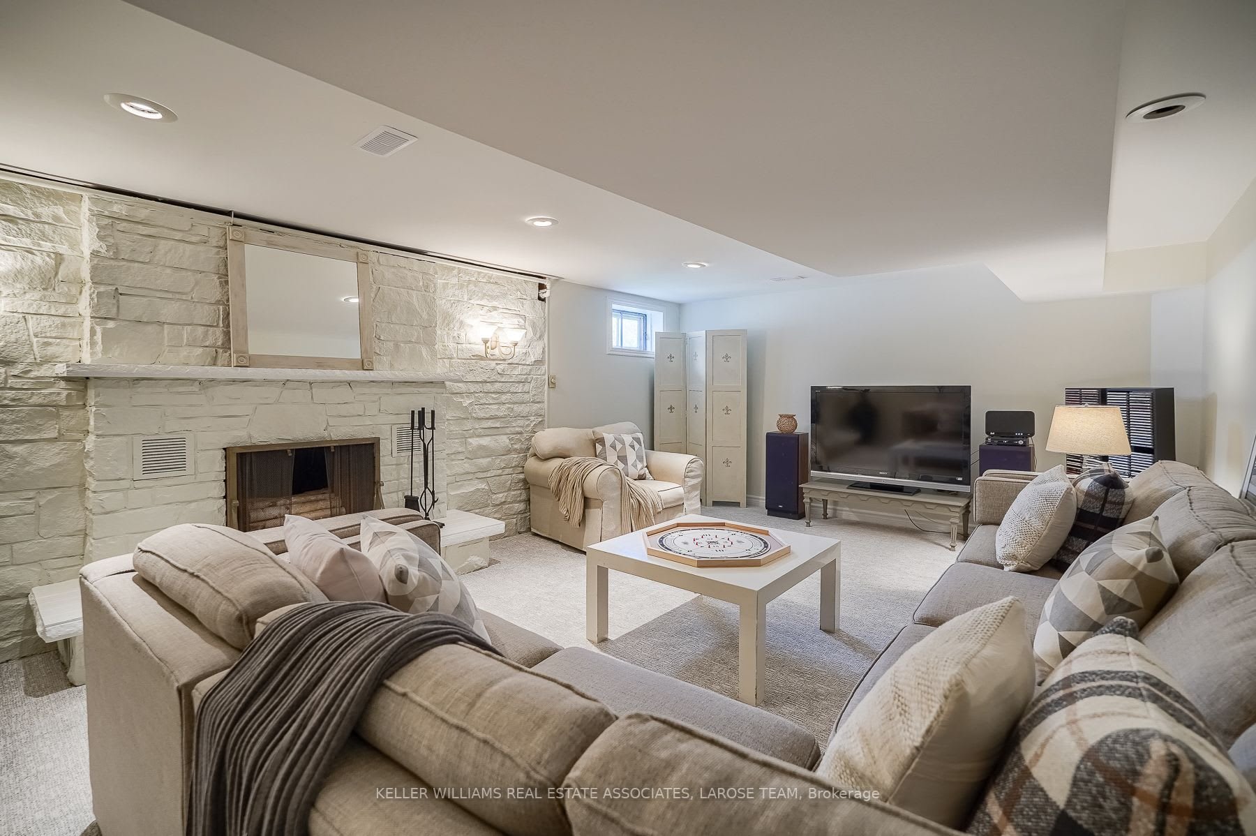 1361 Ludbrook Crt