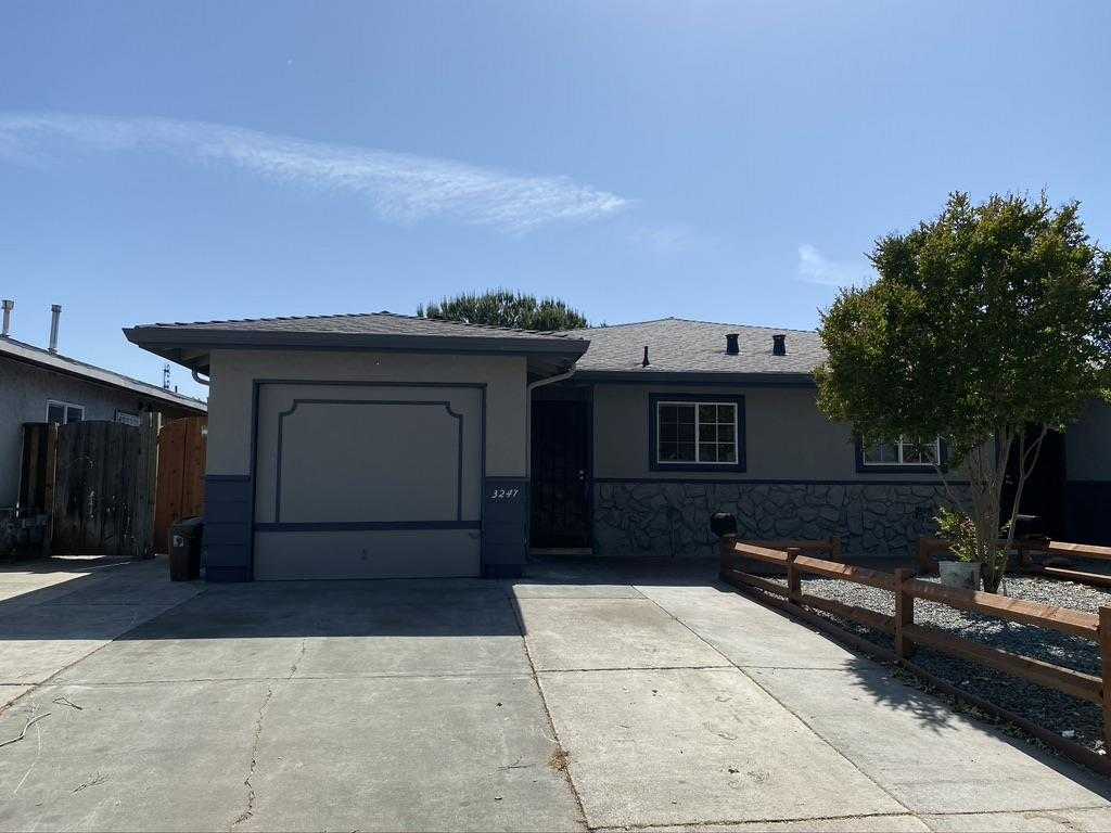 3247 Locke DR