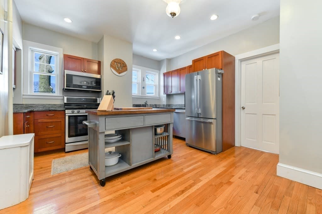 40 Sherwood Street, Unit 1