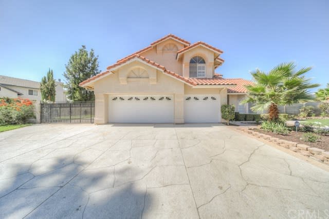 42176 Crest Dr