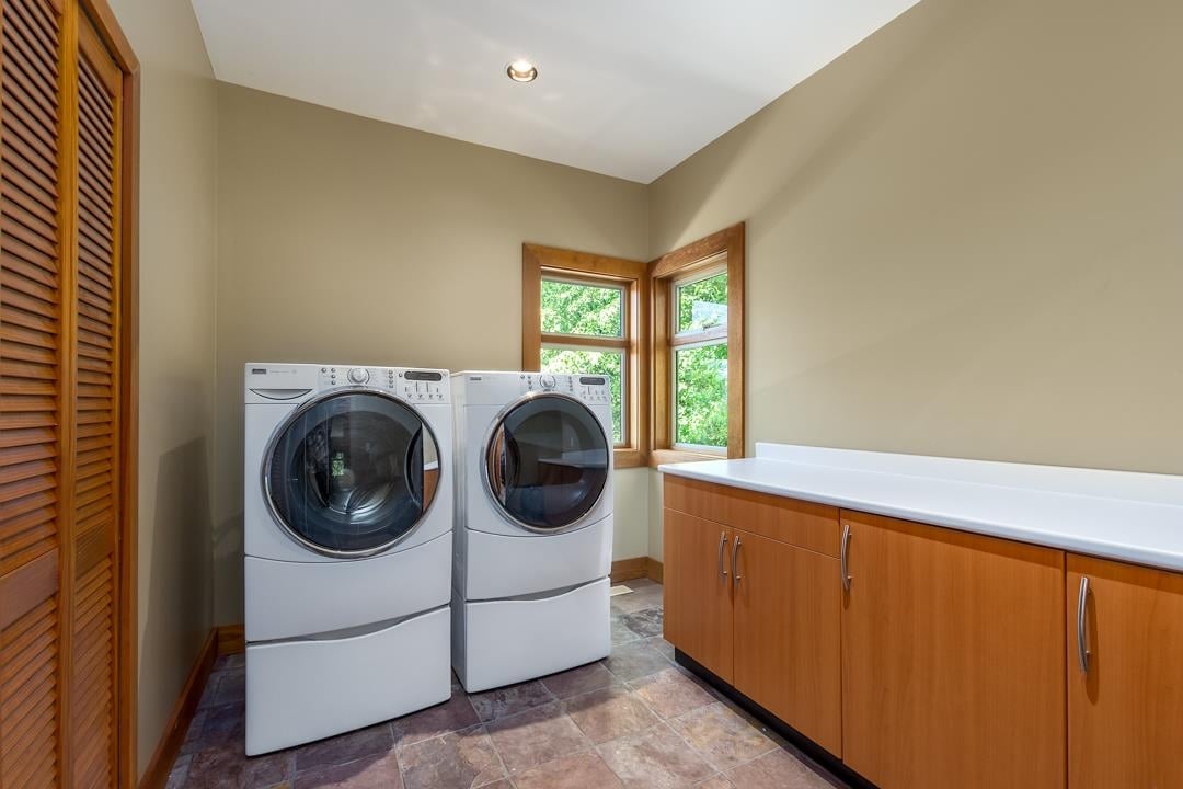 4-40781 Thunderbird Ridge