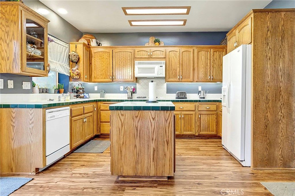 176 Pine Ridge Rd