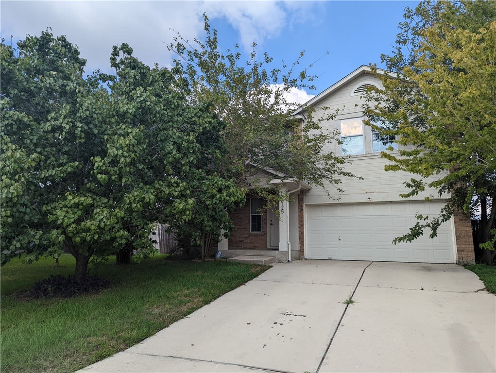 125 Lago Grande Dr