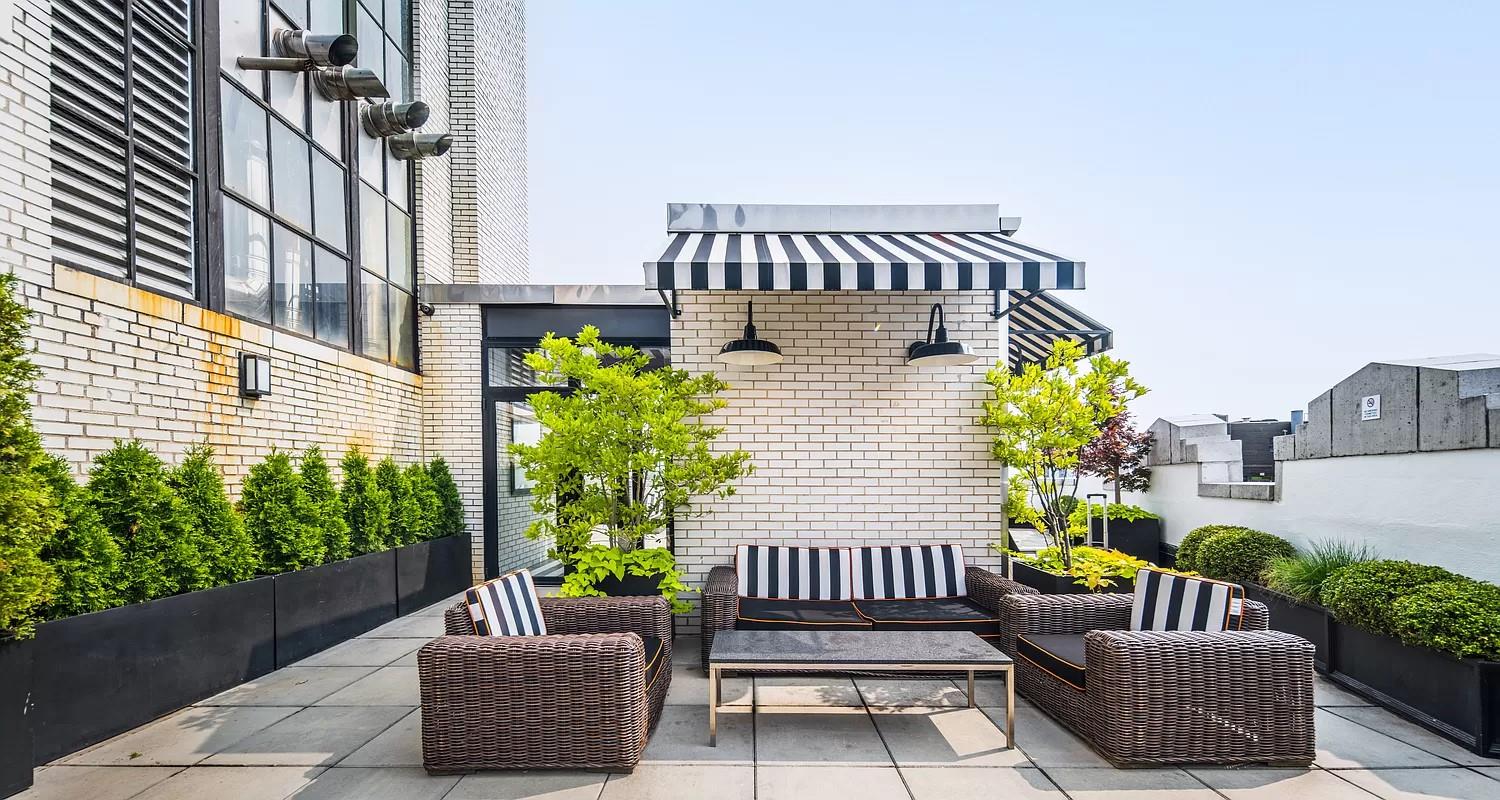 116 John Street, Apt 1915