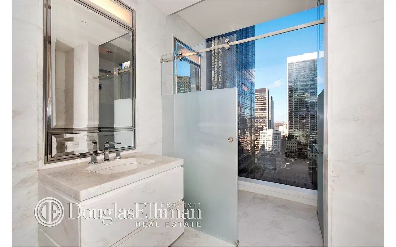 20 W 53rd St., #23B