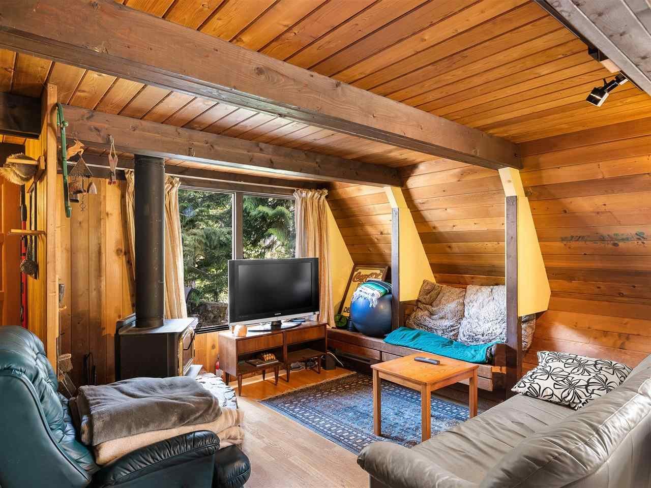 2034 Watson Wy