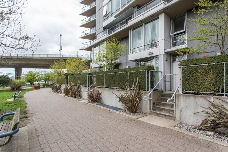 106-980 Cooperage Way, Vancouver