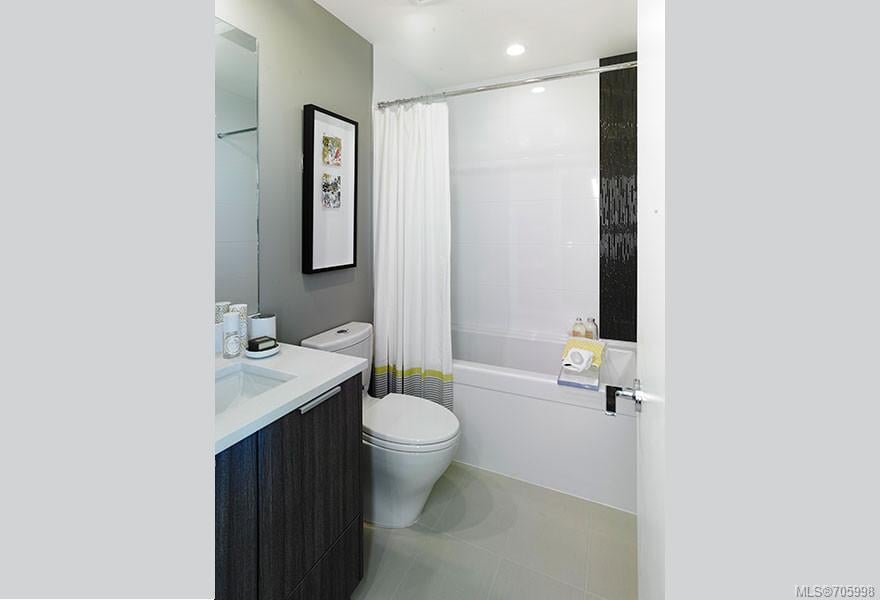 1003-728 Yates St, Victoria