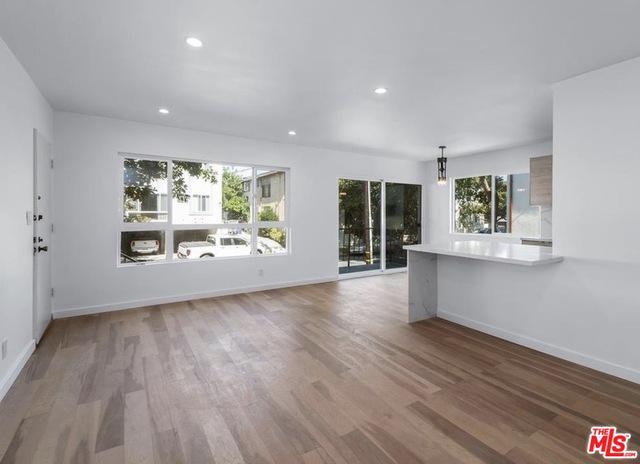 Remodeled 2 Bed + 2 Bath West Hollywood Lease