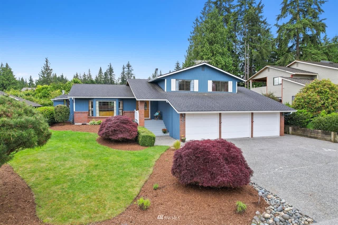 3532 103rd Pl SE