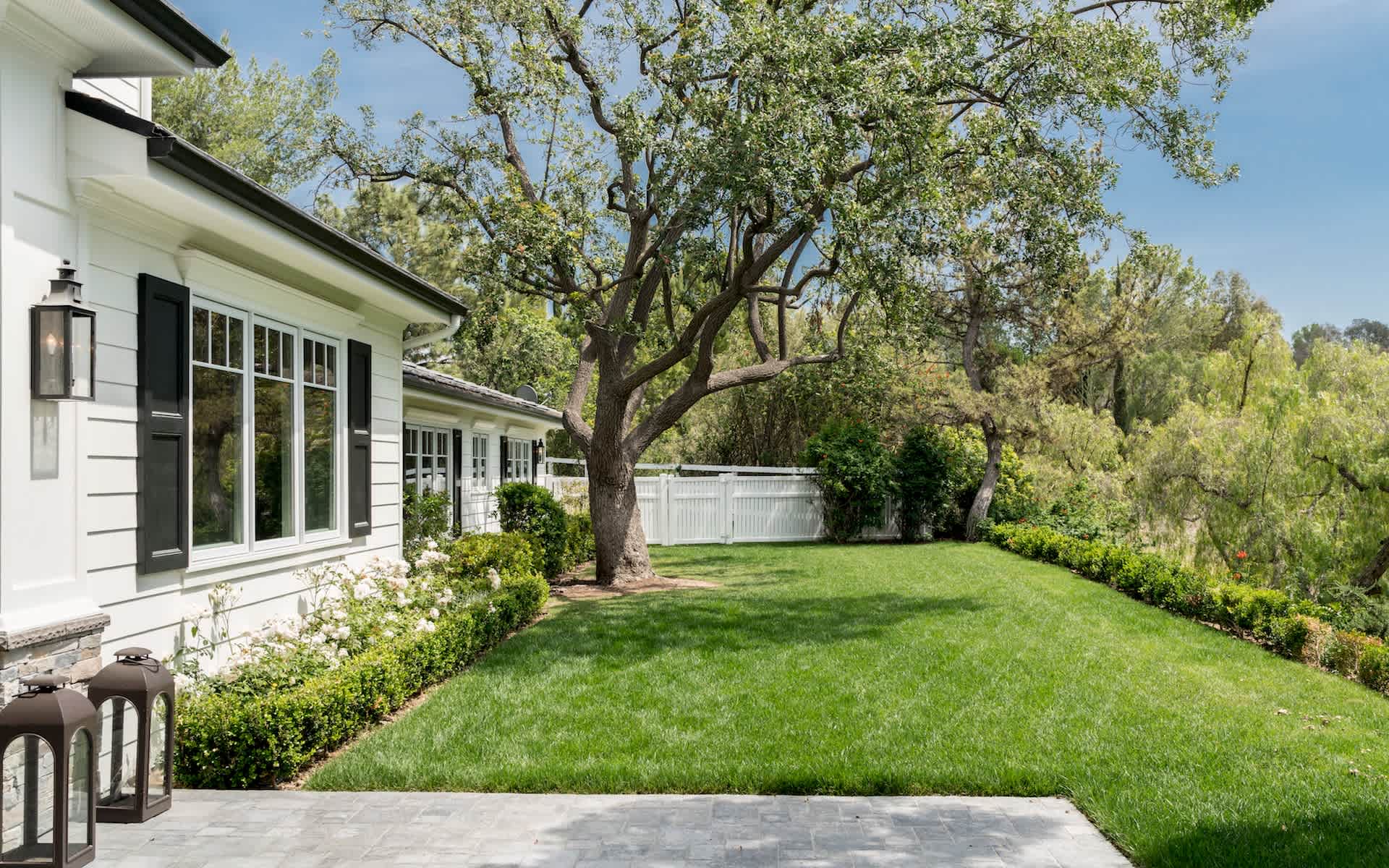 5570 Bill Cody Rd, Hidden Hills Ca