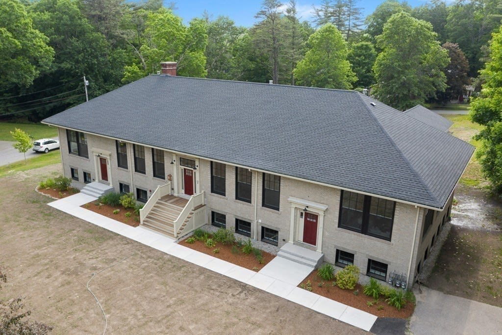 73 Pepperell Rd, #B