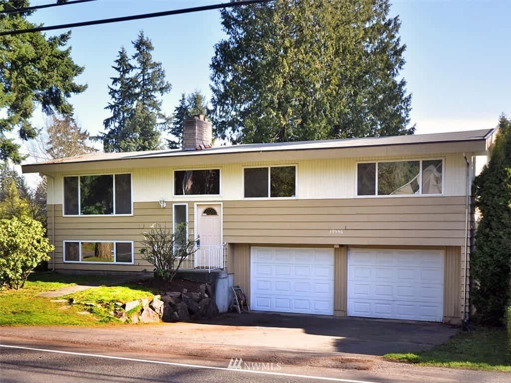 19556 Fremont Ave N
