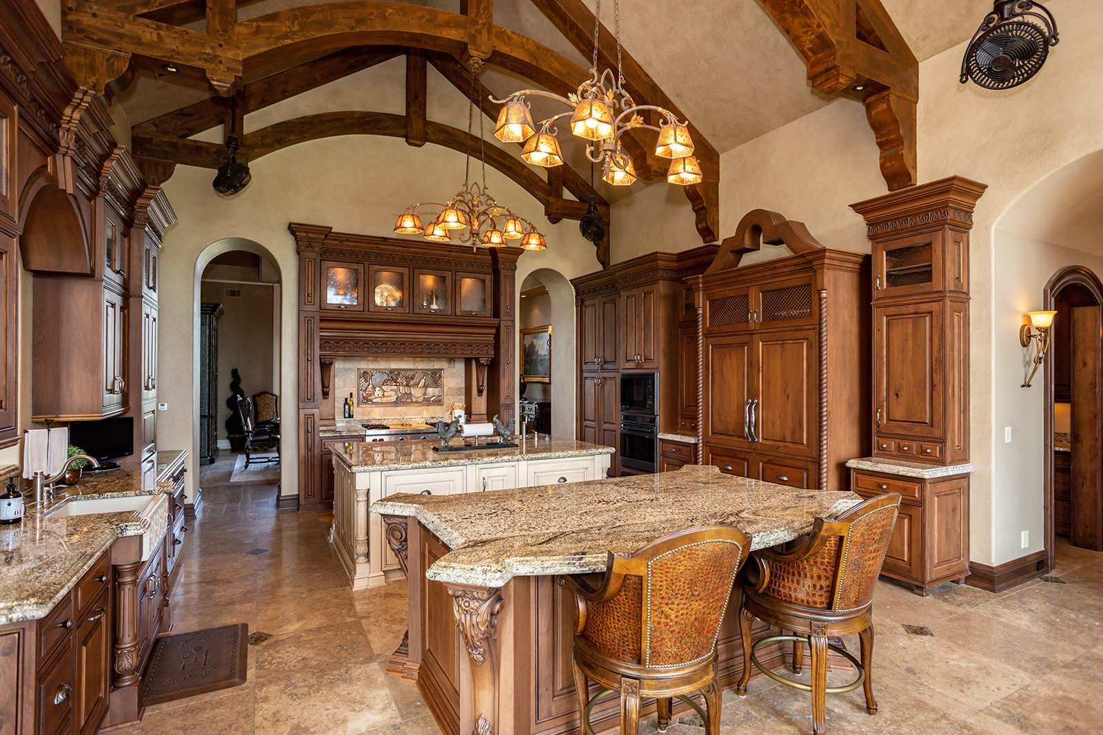 2505 NE Bellagio Court