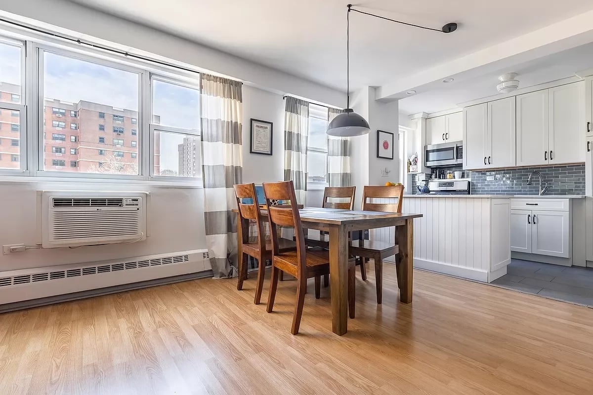 191 Willoughby St #8C