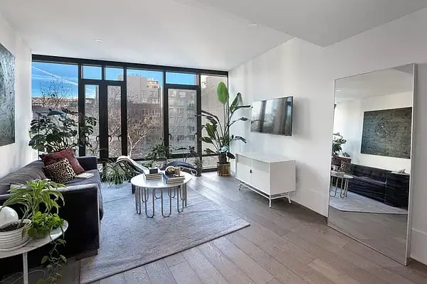 429 Kent Avenue Unit: 541