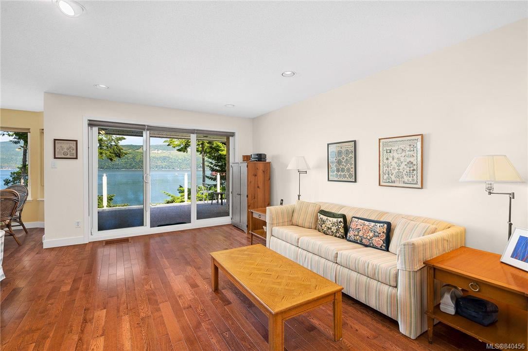 235 Marine Dr