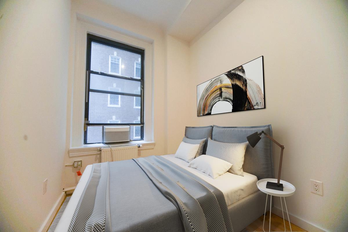 135 William Street, Apt 7A