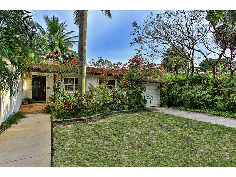 2300 SW 25 St
