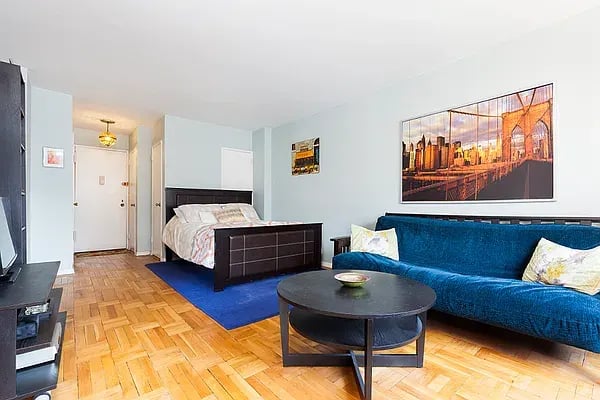 301 East 63rd Street Unit: 8C