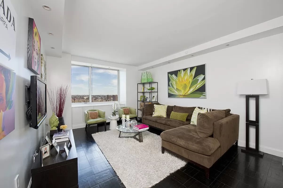 215-217 East 96th St, #33A