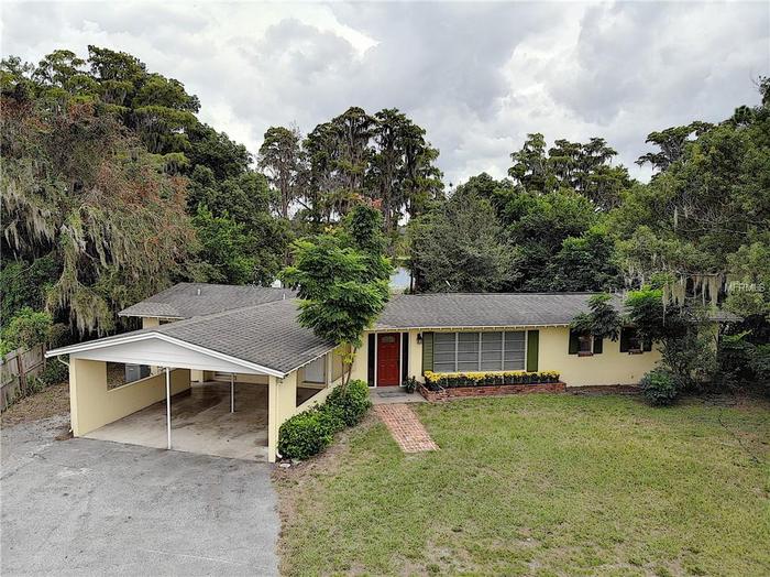 9833 Lake Georgia Dr