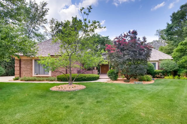 27W506 Wallace Rd