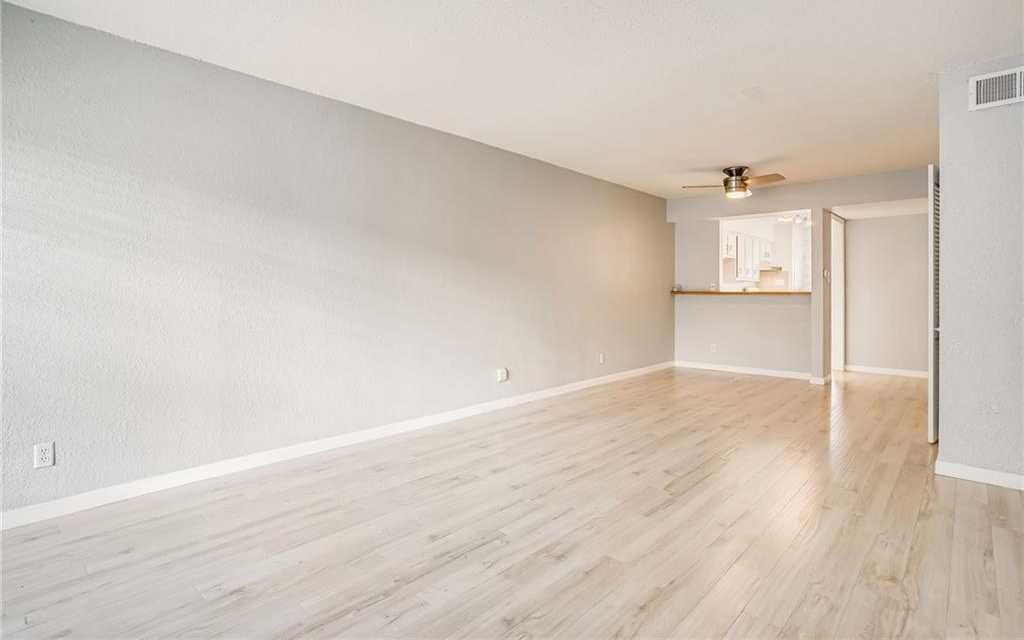 2425 Ashdale Drive Unit 66