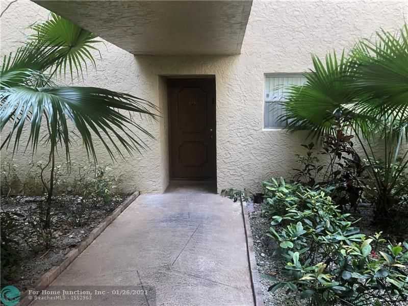 3100 Riverside Dr Apt 110