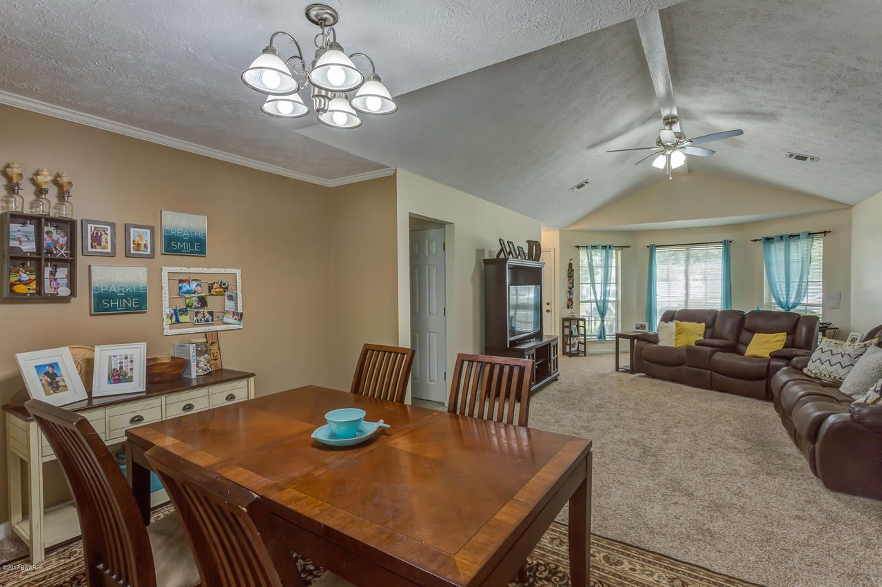 126 HERITAGE Circle