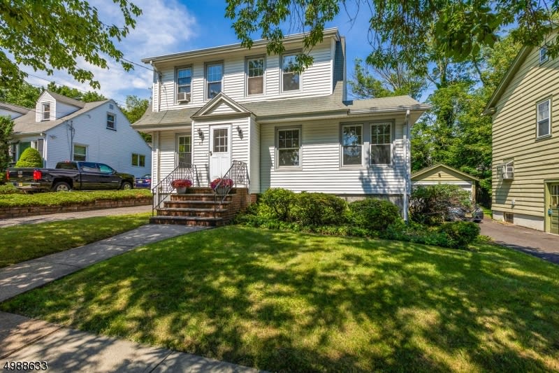 45 Cypress St