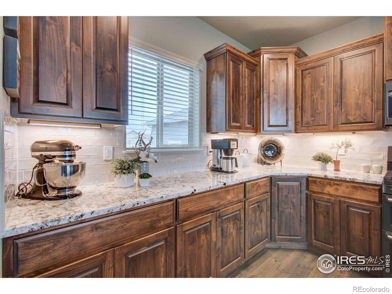 3498 Saguaro Dr