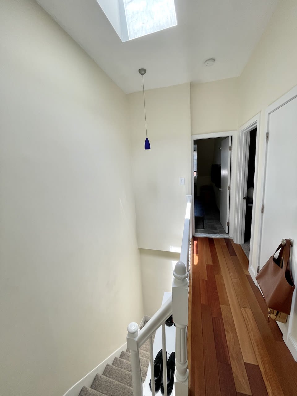 Clarendon @ Tremont Penthouse 1 bed 1 bath w. Private Patio & Laundry in-unit! 