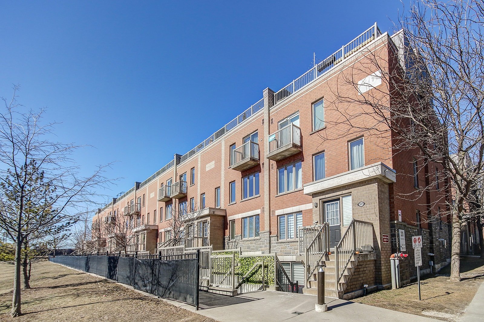 20 Foundry Ave 206
