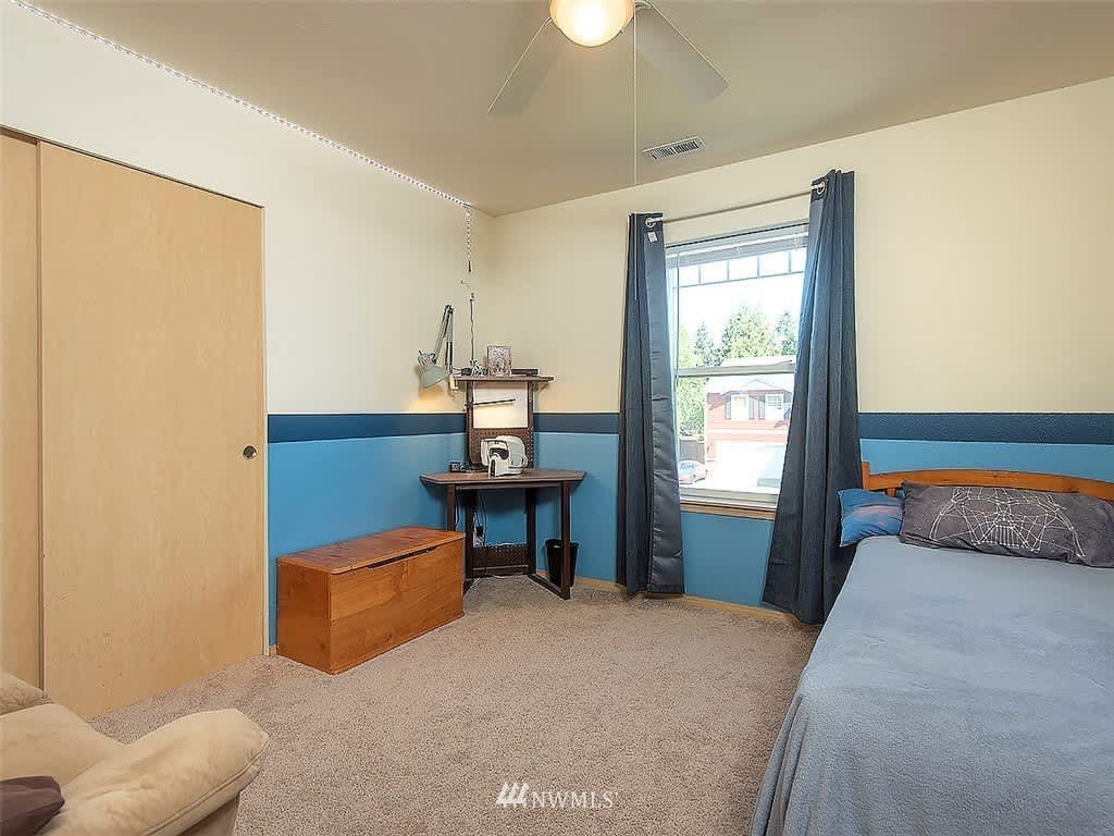 5324 115th Pl SE