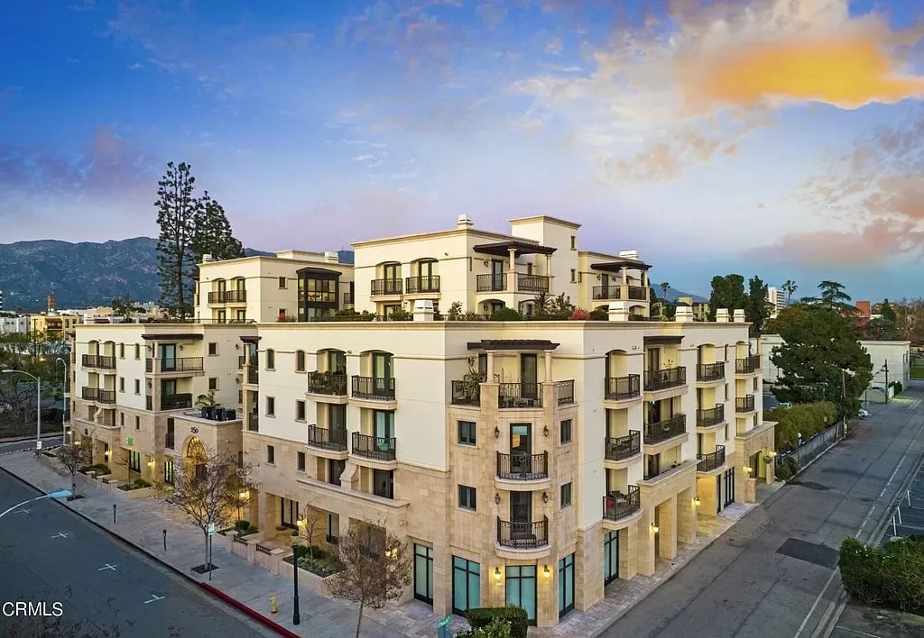 250 S De Lacey Ave #208A