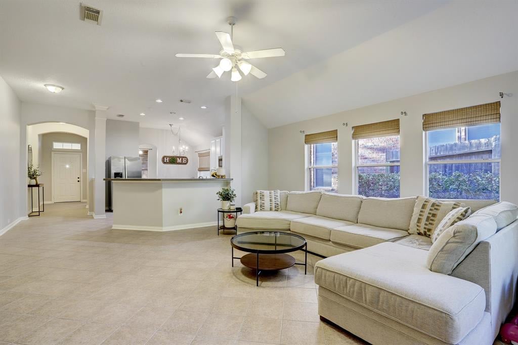 11314 N Creekwood Hills Ln