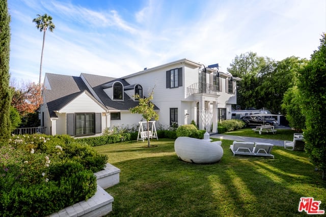 Eminence Azure