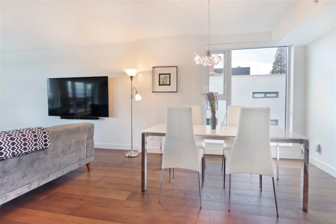 607-7228 Adera St