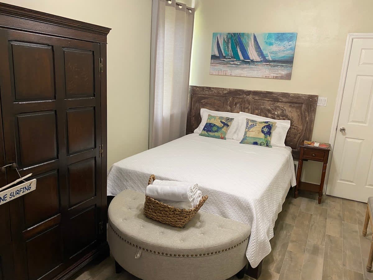 882 The Surf Residences, BVI-Boutique Small Property