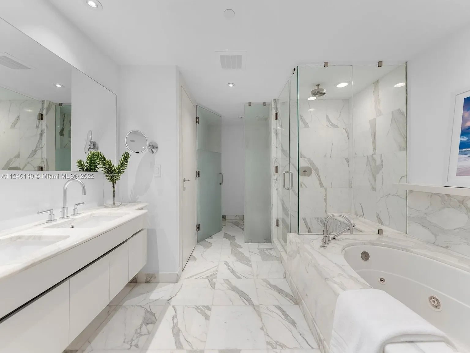 2627 S Bayshore Dr APT 1205