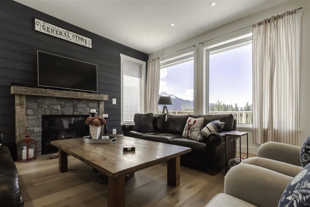 40883 The Crescent Cres