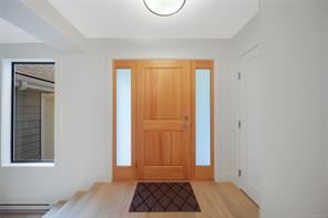 1021 St. Charles St, Victoria