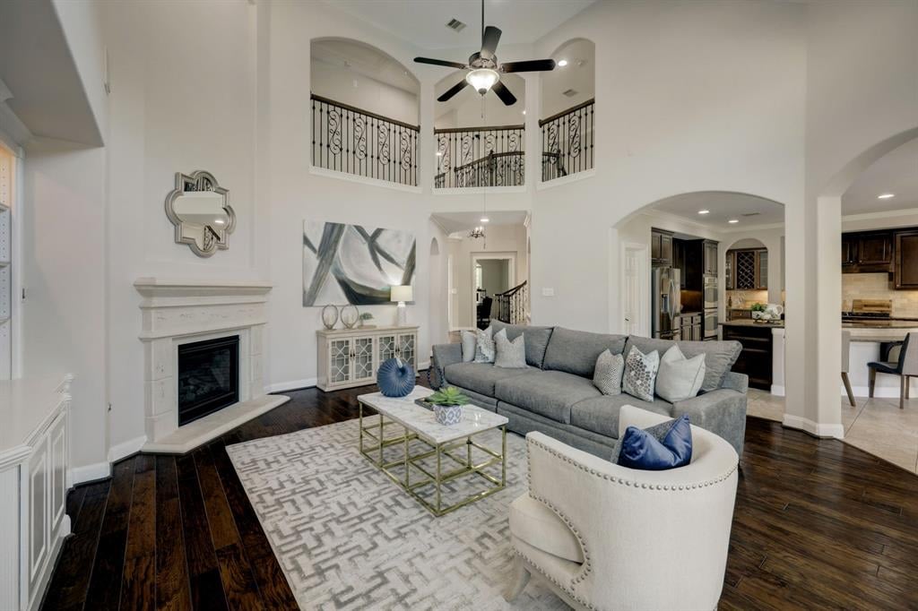 10119 Hutton Park Dr