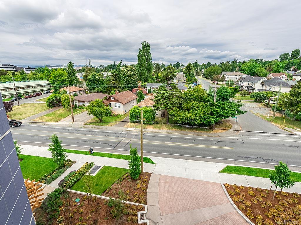 507-935 Cloverdale Ave